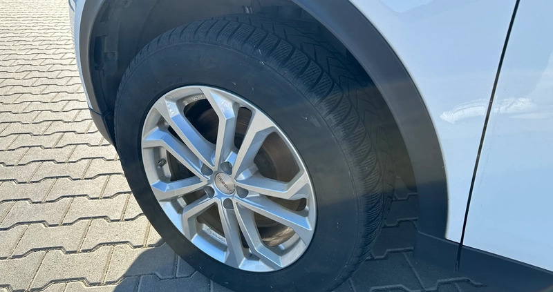 Land Rover Discovery Sport cena 69000 przebieg: 106000, rok produkcji 2019 z Bolesławiec małe 56
